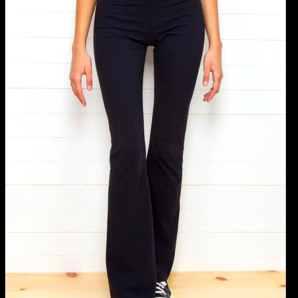 brandy melville flare leggings